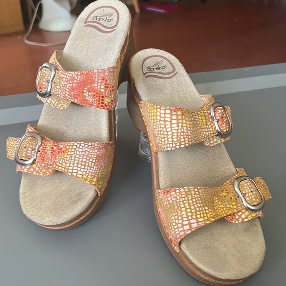 Dansko Sophie slide stain glass size 40 adjustable holographic sandal. - Picture 3 of 15